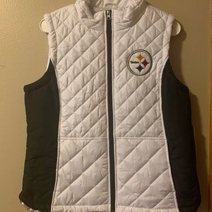 Women’s Pittsburgh Steelers puffer vest